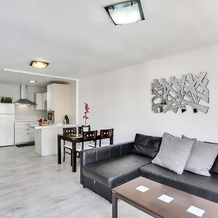 Lovely Mocan, Pool, Fast Wi-fi, Padel Court * Palm-mar
